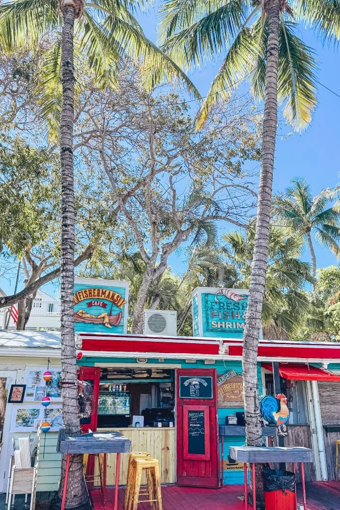 an outdoor restaurant in key west florida