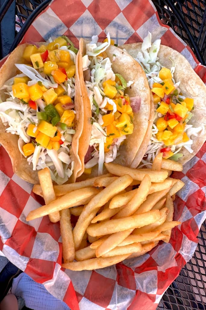 shrimp tacos at twisted shrimp in islamorada